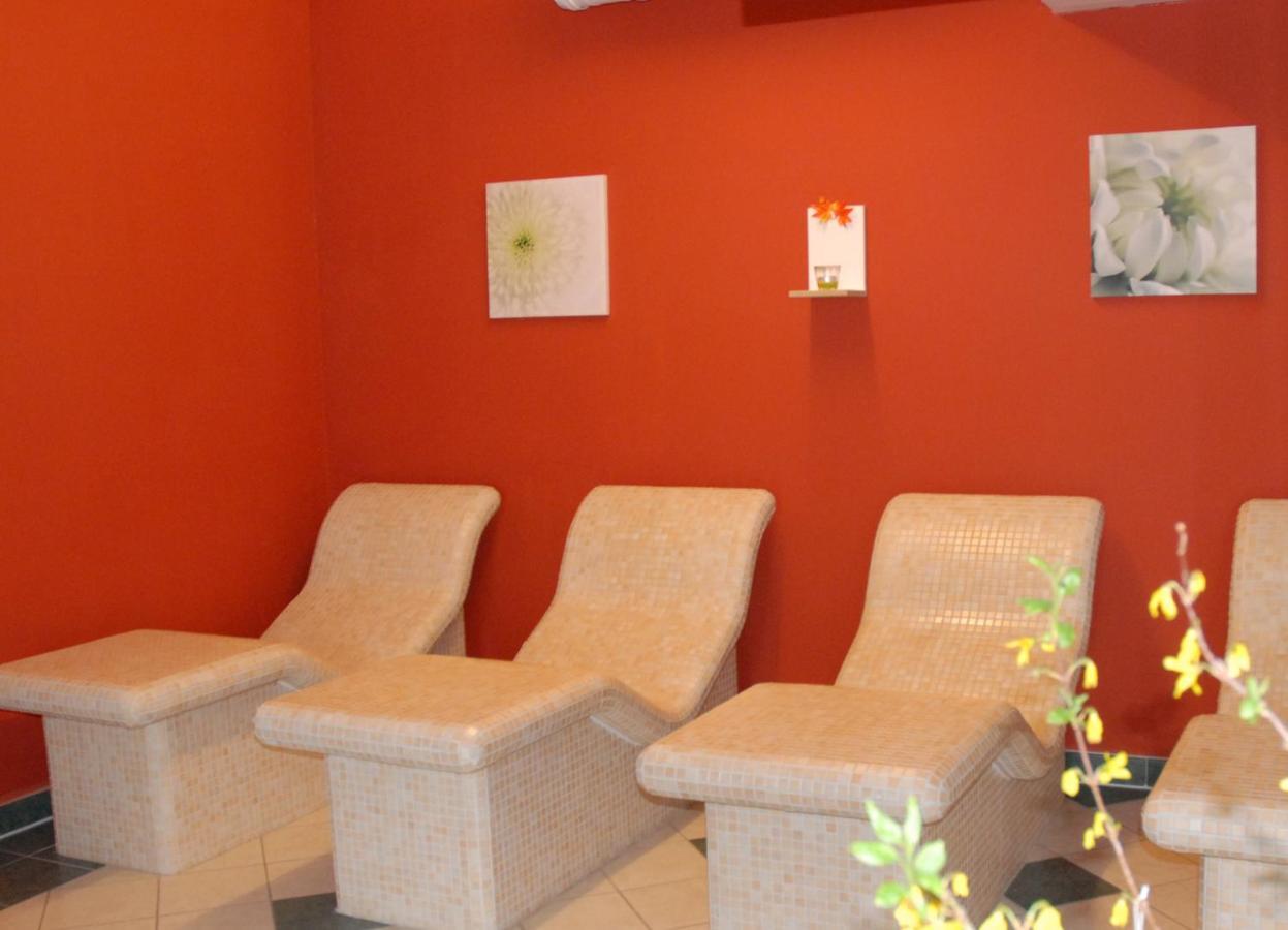 Sporthotel Neuruppin - Apartmenthaus Mit Ferienwohnungen Exteriér fotografie